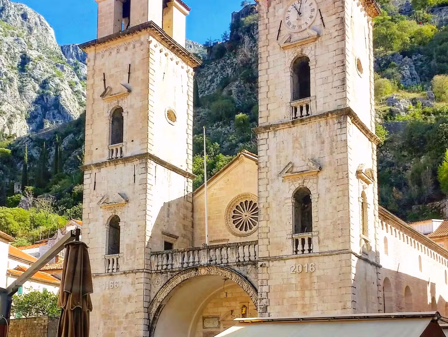 Artemis accommodation in Kotor Old Town – photo 3