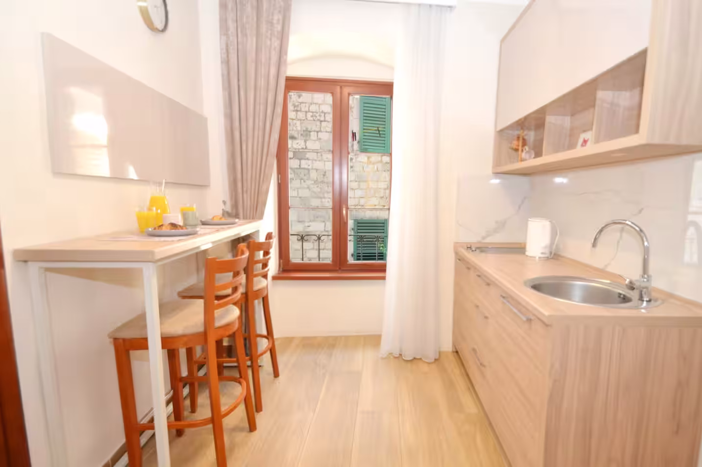 Nomos accommodation in Kotor Old Town – photo 5