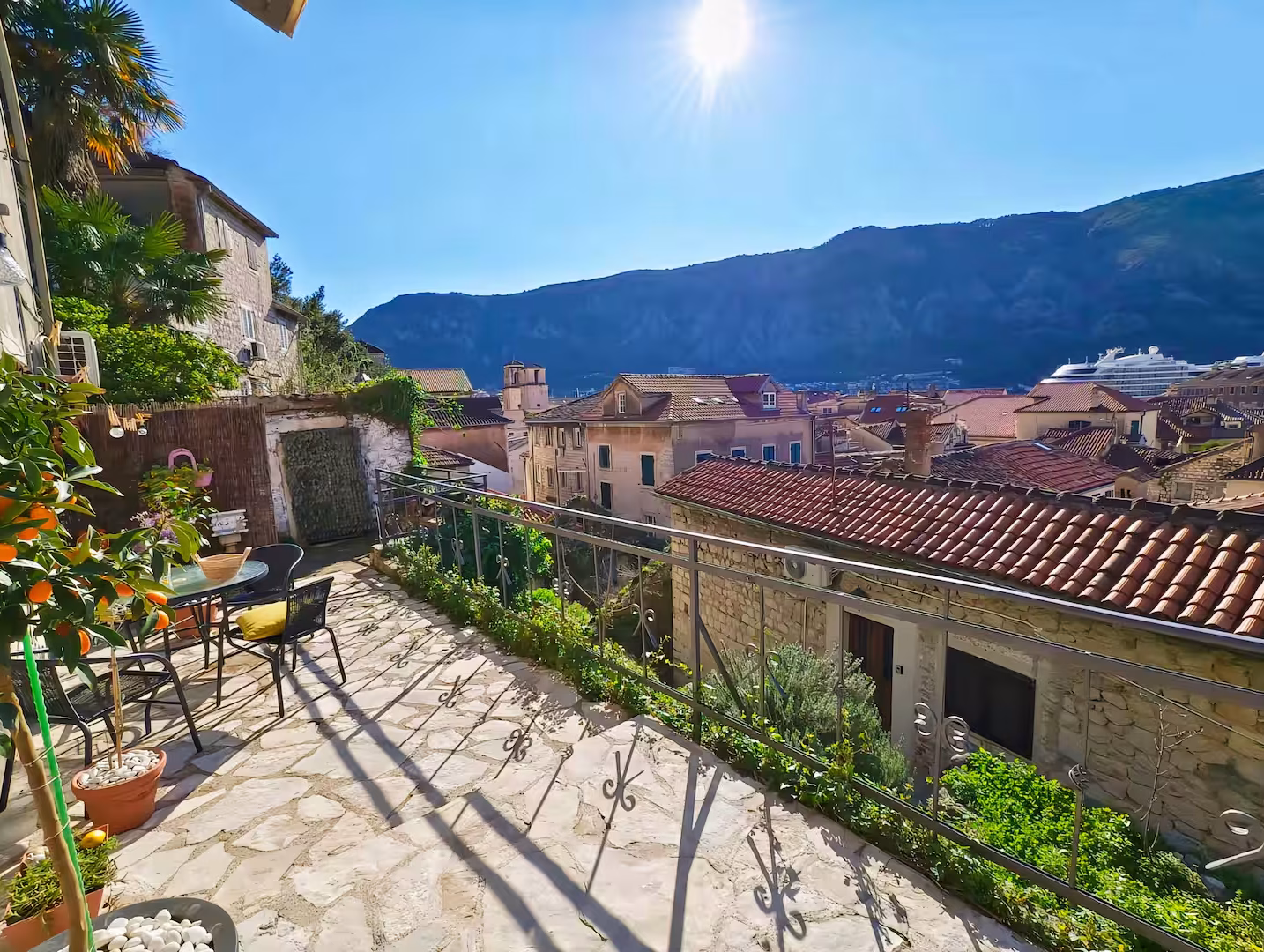 Mawar accommodation in Kotor Old Town – photo 106
