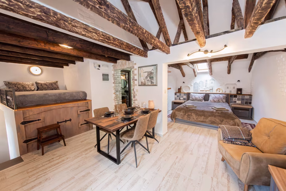 Odin accommodation in Kotor Old Town – photo 13