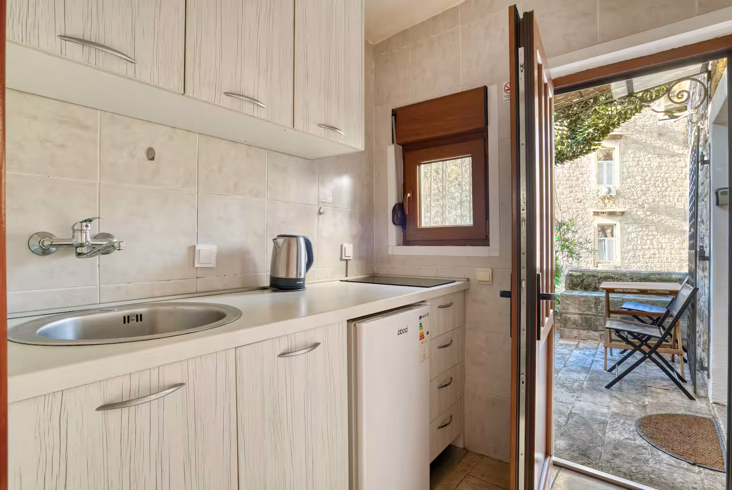 Matahari accommodation in Kotor Old Town – photo 14