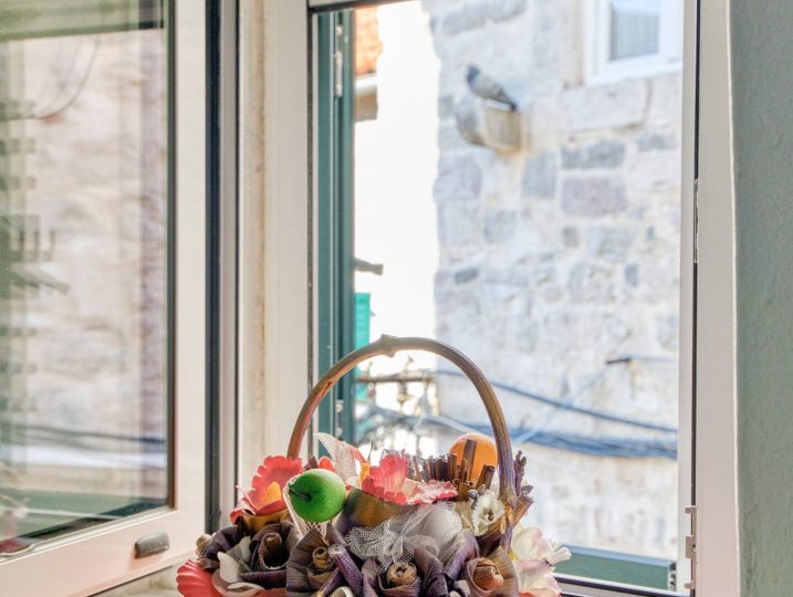 Artemis & Apollo Umbrella accommodation in Kotor Old Town – photo 21