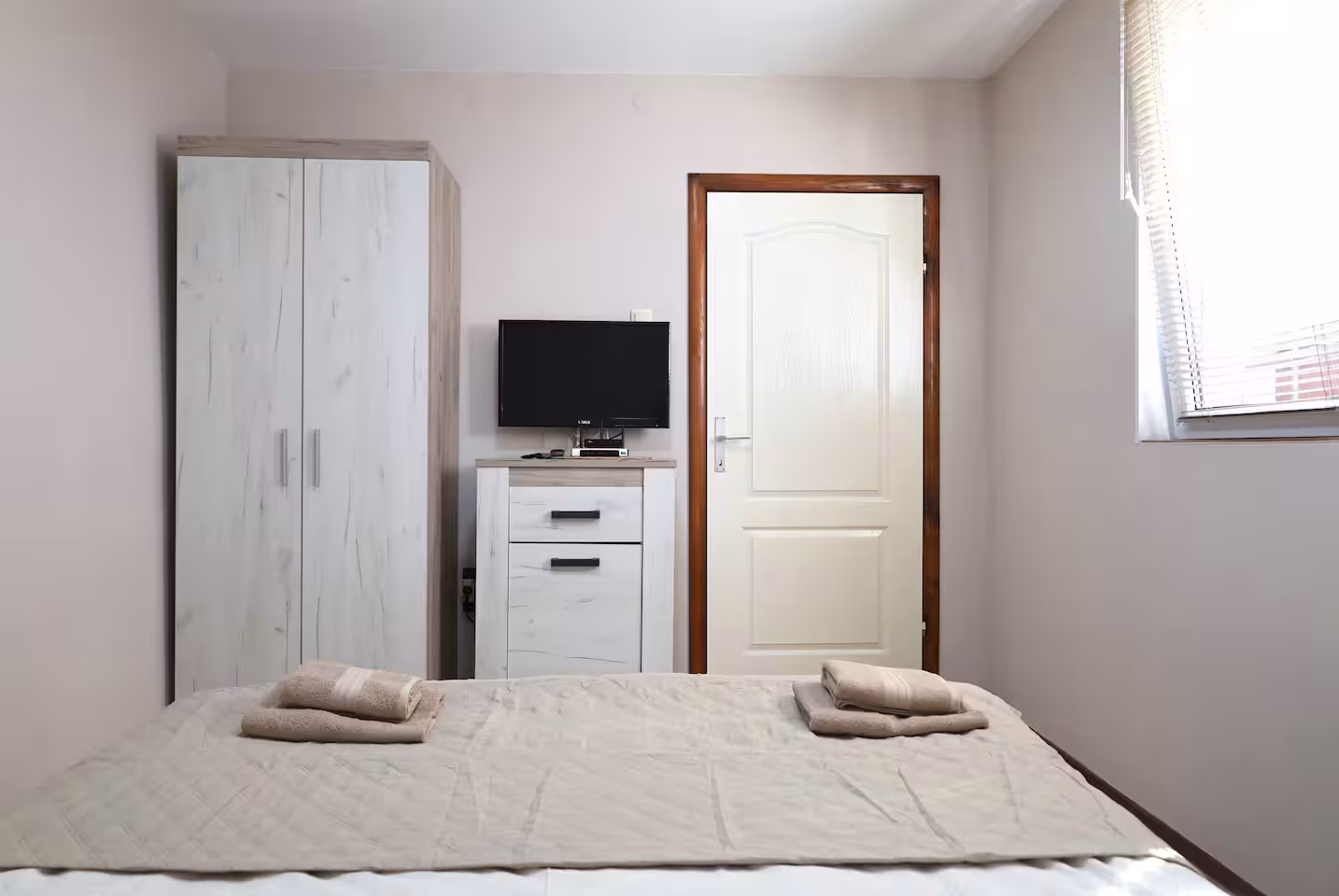 Adam accommodation in Kotor – photo 29
