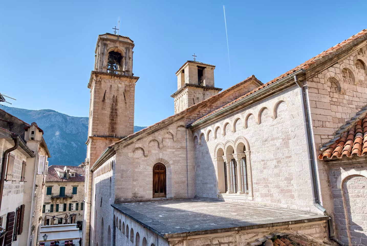 Yang accommodation in Kotor Old Town – photo 33