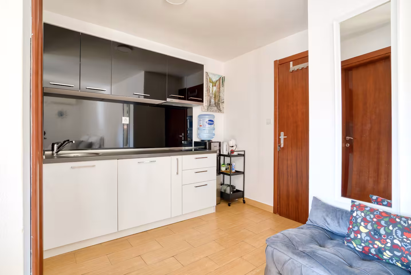 Ena accommodation in Kotor Old Town – photo 40