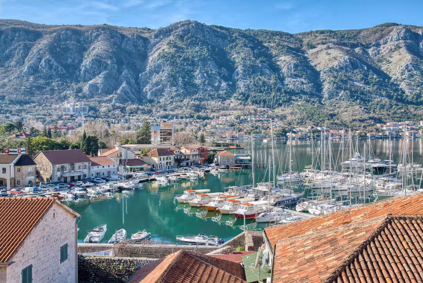 Angkasa accommodation in Kotor Old Town – photo 41