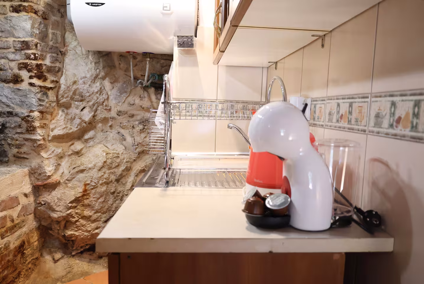 Mawar accommodation in Kotor Old Town – photo 43