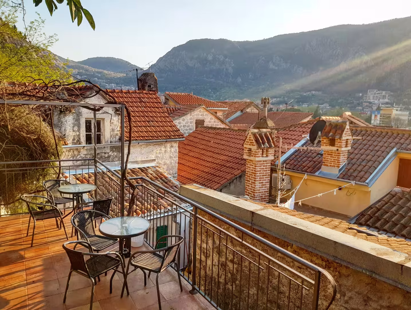 Bagus Tiga accommodation in Kotor Old Town – photo 44