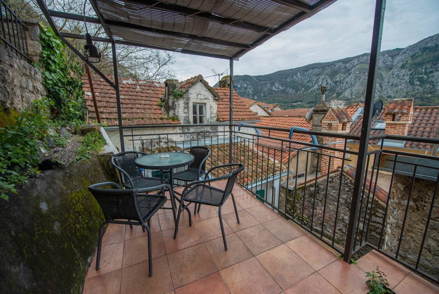Kecil Dua accommodation in Kotor Old Town – photo 44
