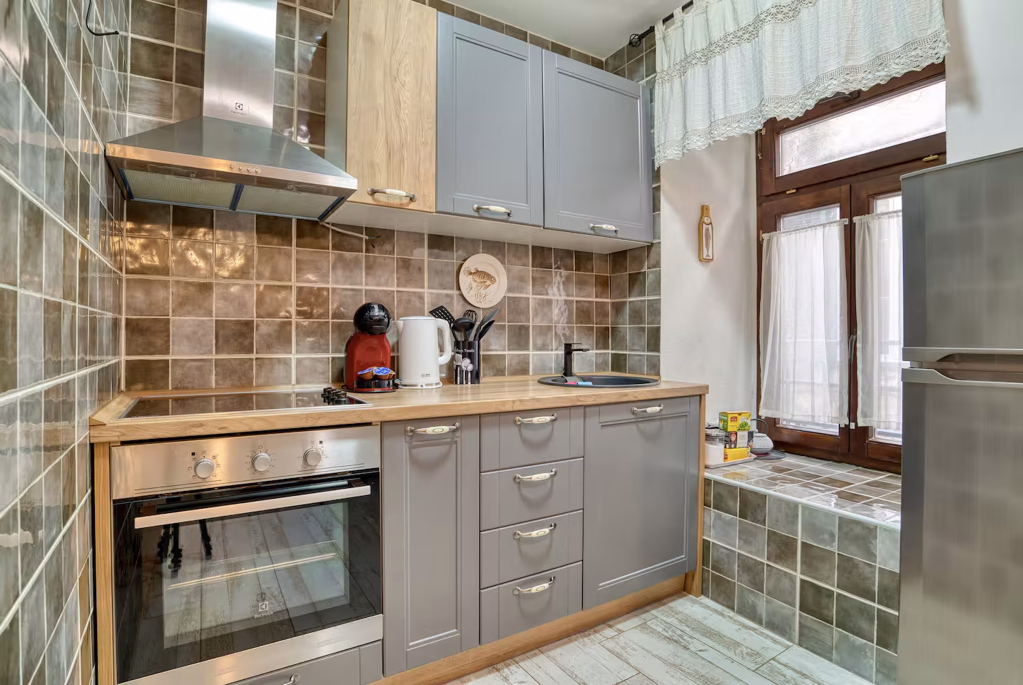 Poseidon accommodation in Kotor Old Town – photo 44