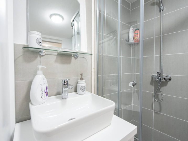 Raksasa accommodation in Kotor Old Town – photo 45