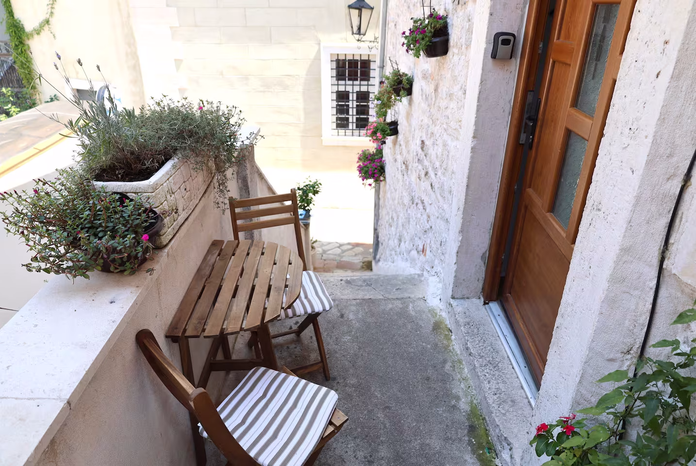 Lana accommodation in Kotor Old Town – photo 48