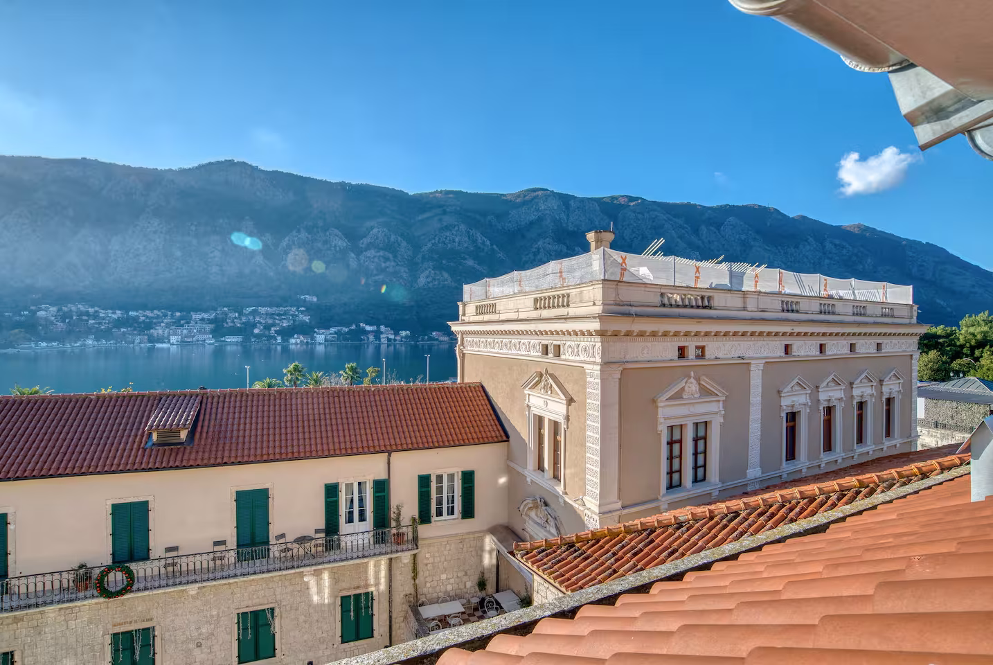 Main Square accommodation in Kotor Old Town – photo 48