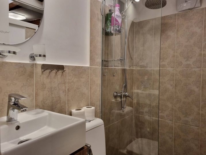 Raksasa accommodation in Kotor Old Town – photo 50