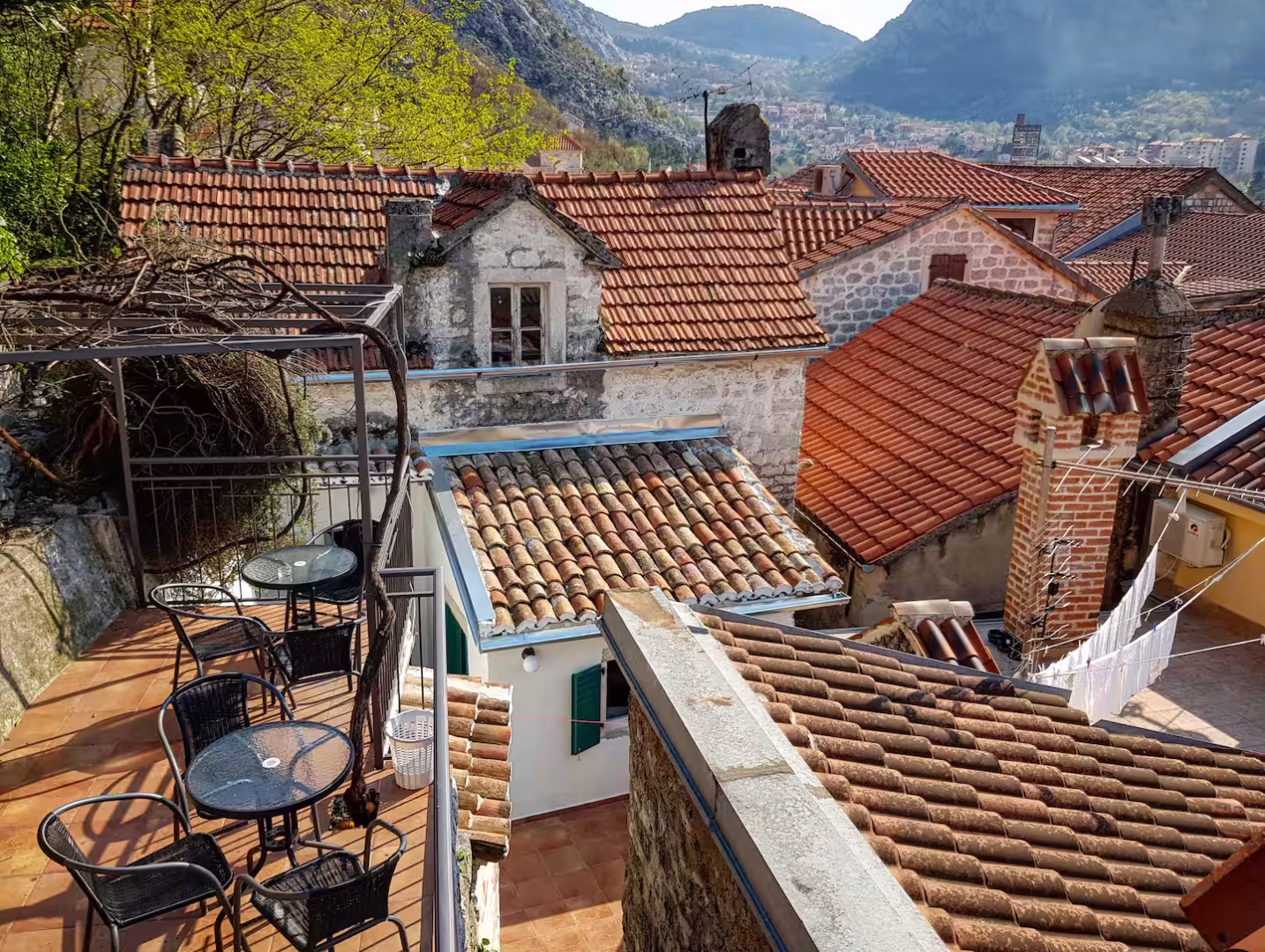 Kecil Lain accommodation in Kotor Old Town – photo 52