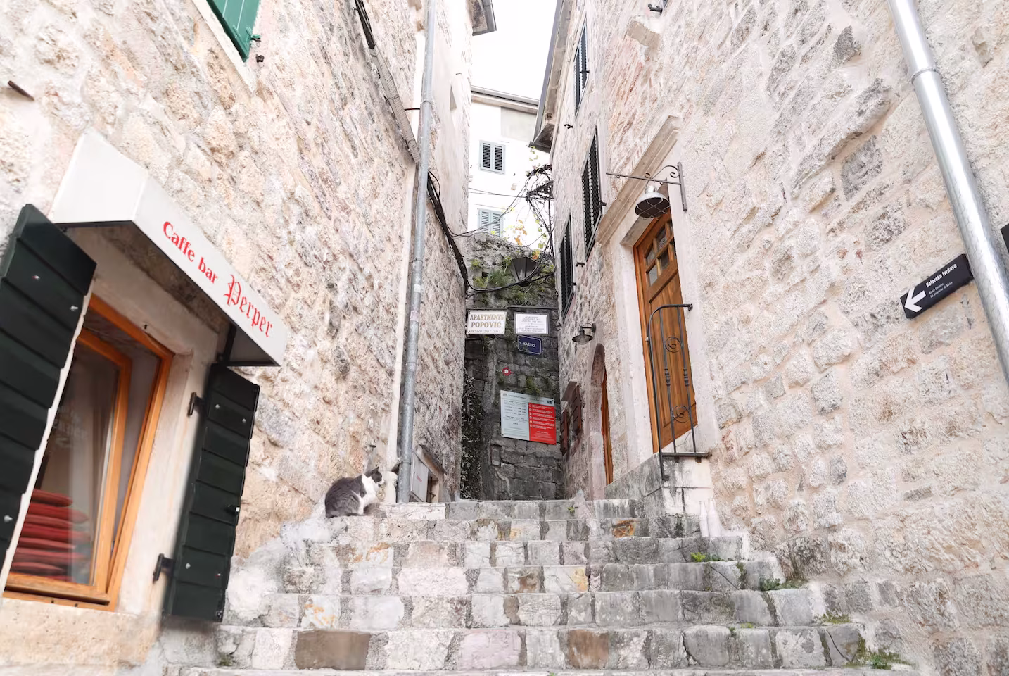 Artemis accommodation in Kotor Old Town – photo 54
