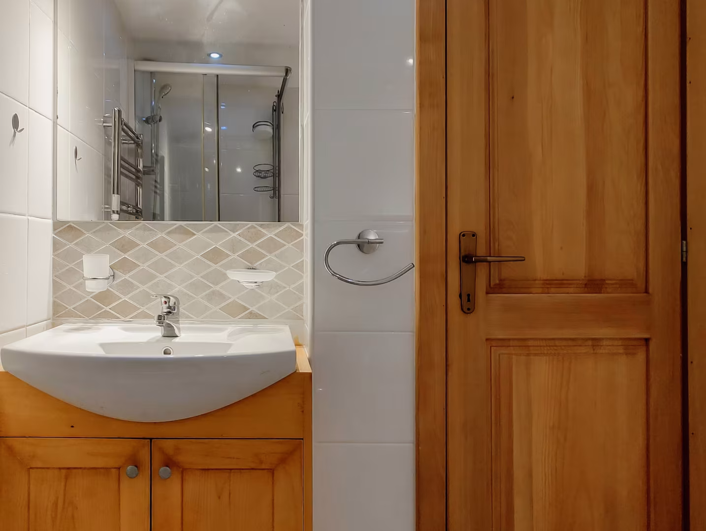 Angkasa accommodation in Kotor Old Town – photo 57