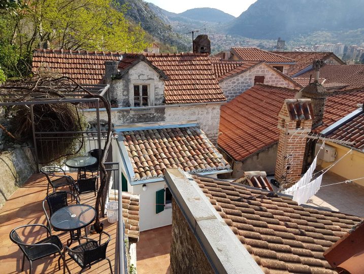 Raksasa accommodation in Kotor Old Town – photo 61