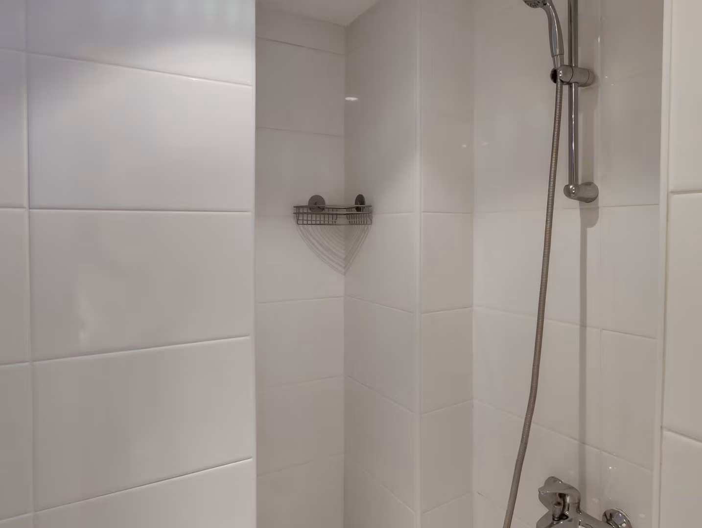 Angkasa accommodation in Kotor Old Town – photo 62