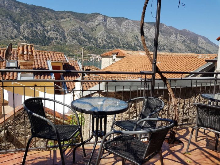Raksasa accommodation in Kotor Old Town – photo 63