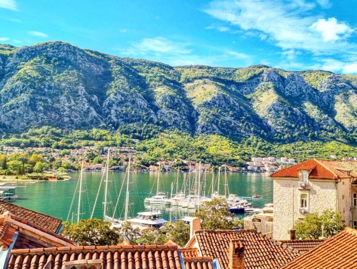 Raksasa accommodation in Kotor Old Town – photo 68
