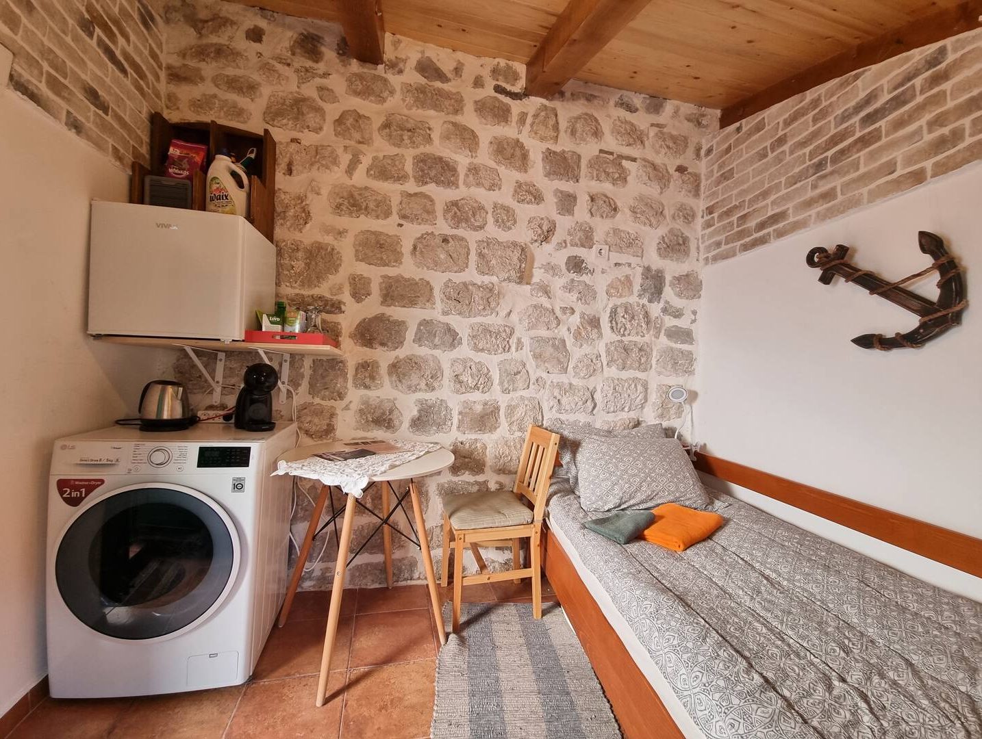 Kecil Dua accommodation in Kotor Old Town – photo 83
