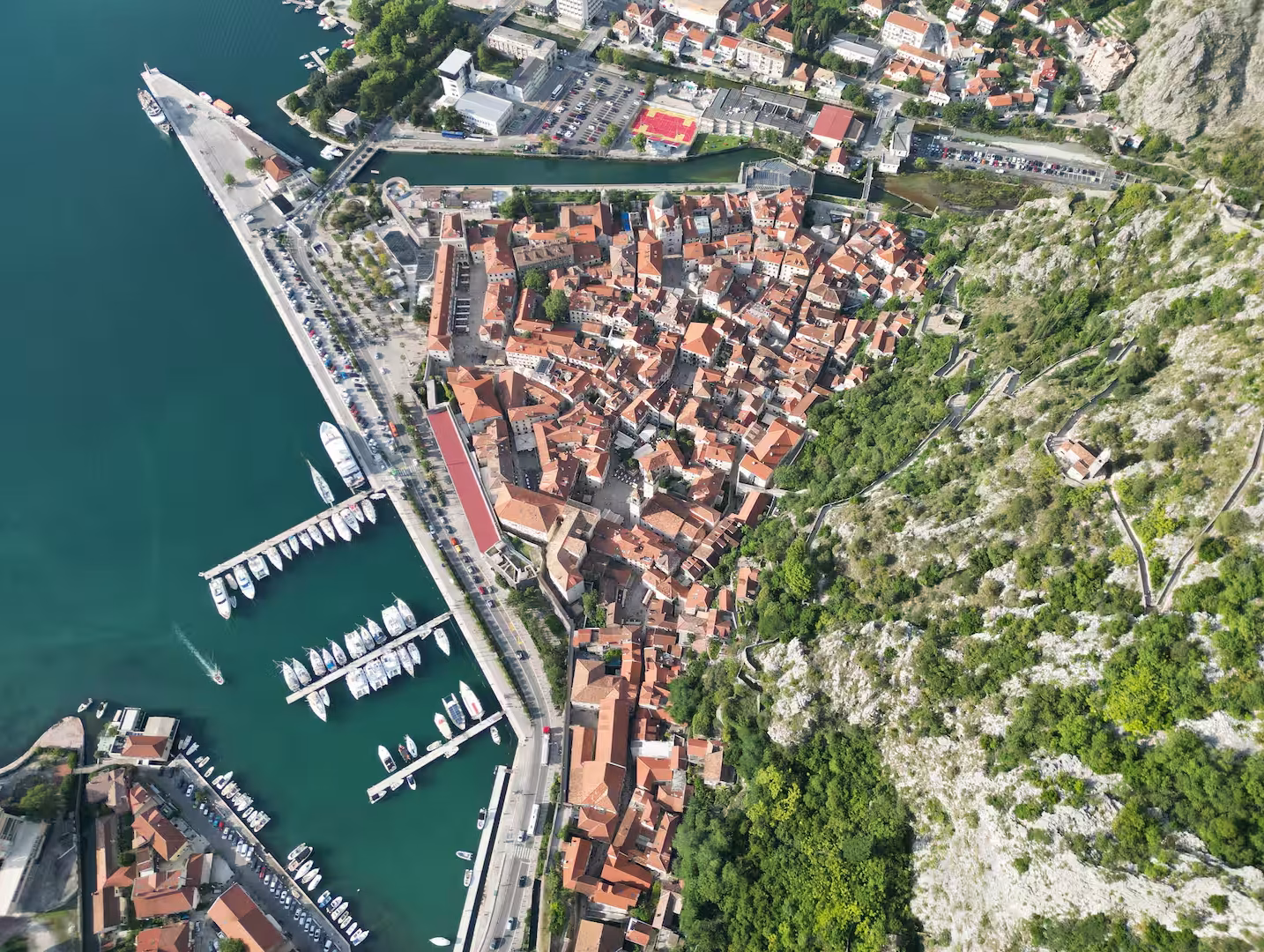 Pluto accommodation in Kotor Old Town – photo 83