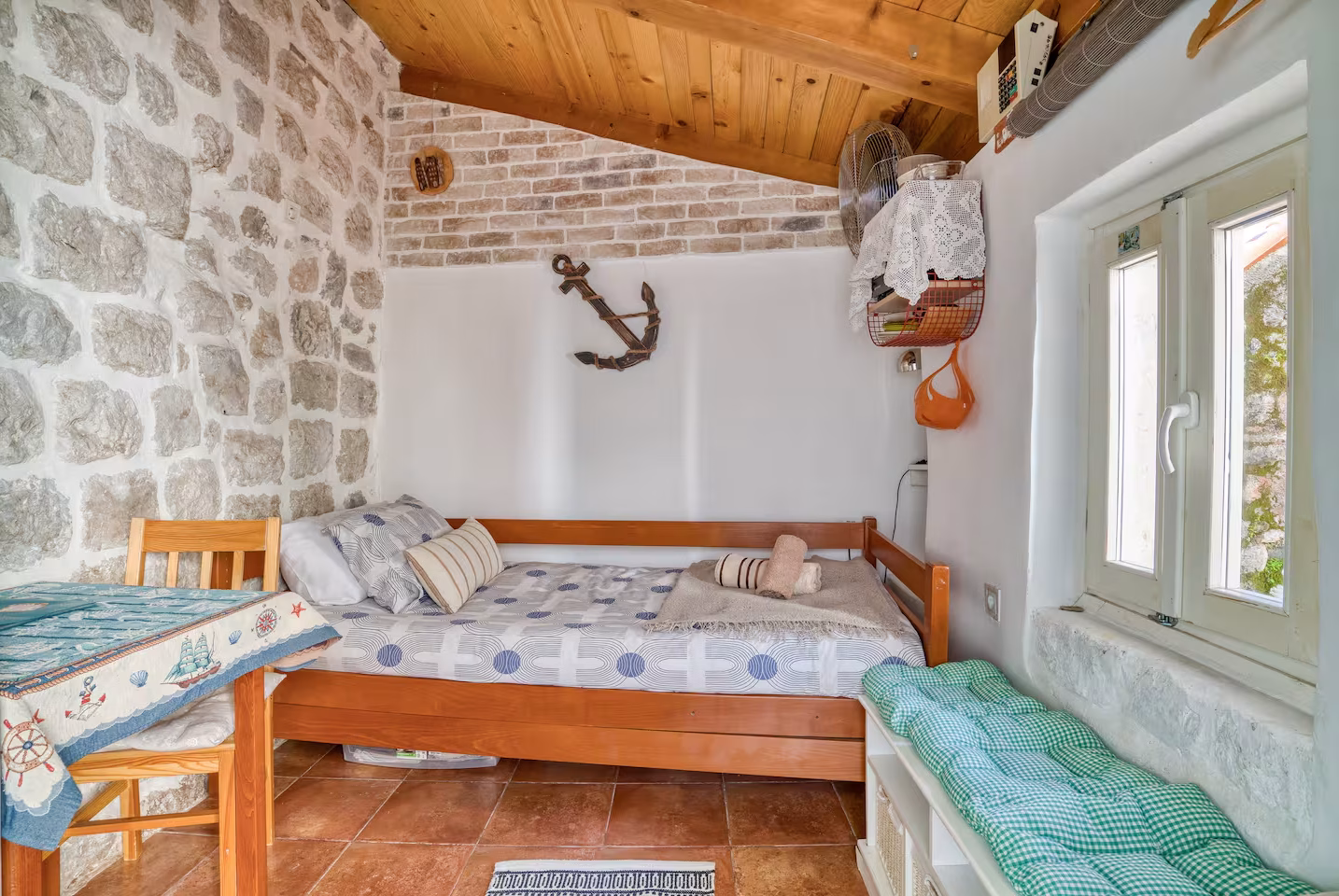 Kecil Dua accommodation in Kotor Old Town – photo 84