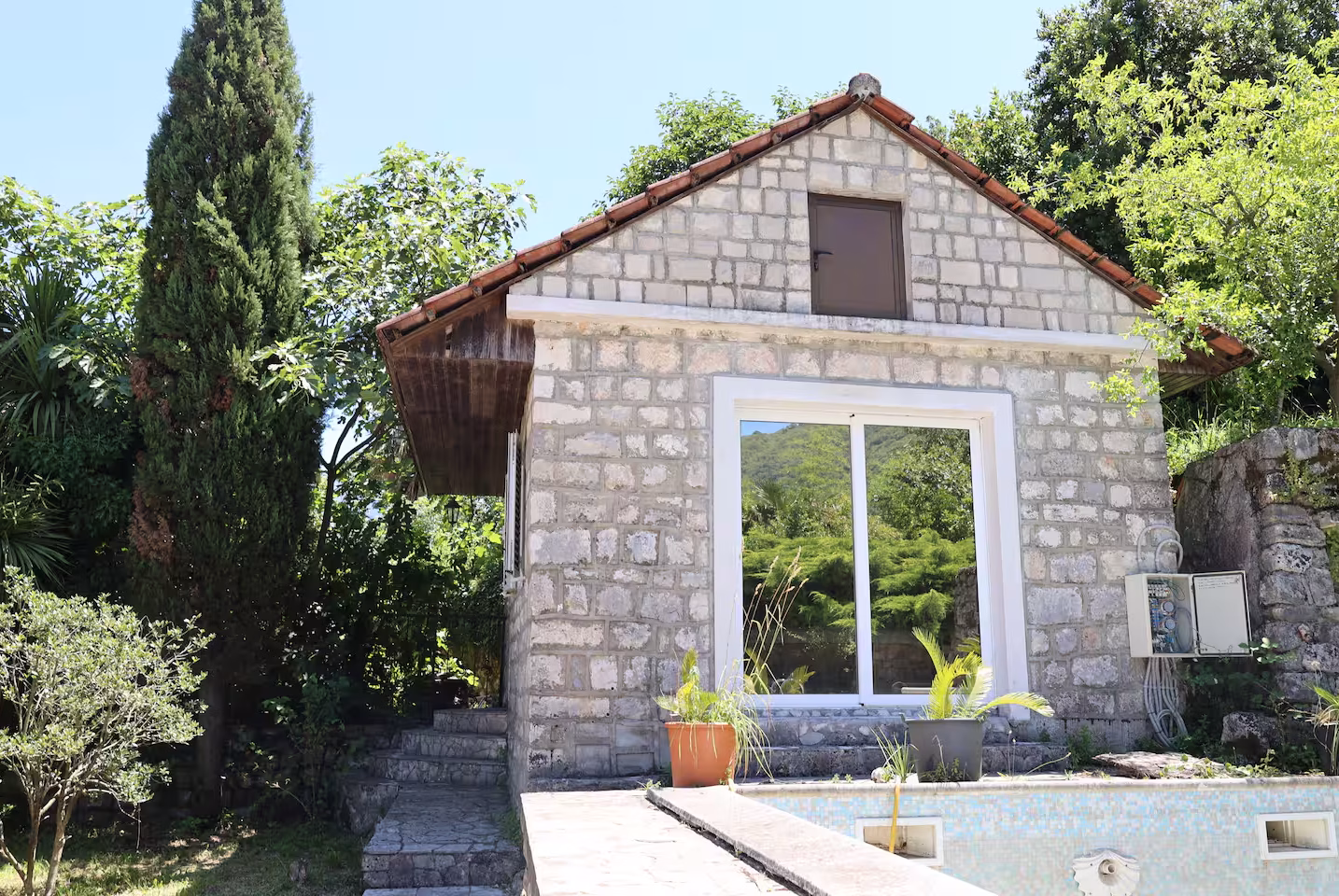 Stolivood accommodation in Stoliv, Bay of Kotor – photo 8