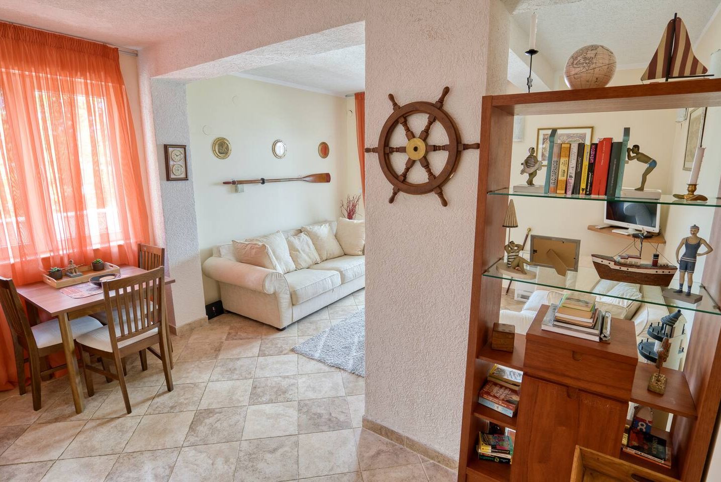 Mariner accommodation in Bay of Kotor – photo 9