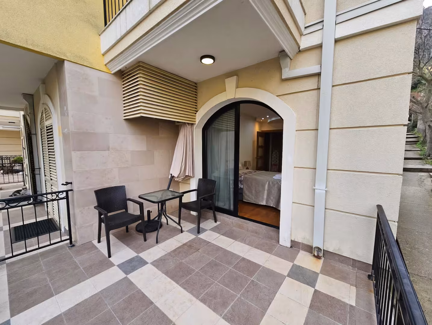 Cahaya accommodation in Kotor – photo 18