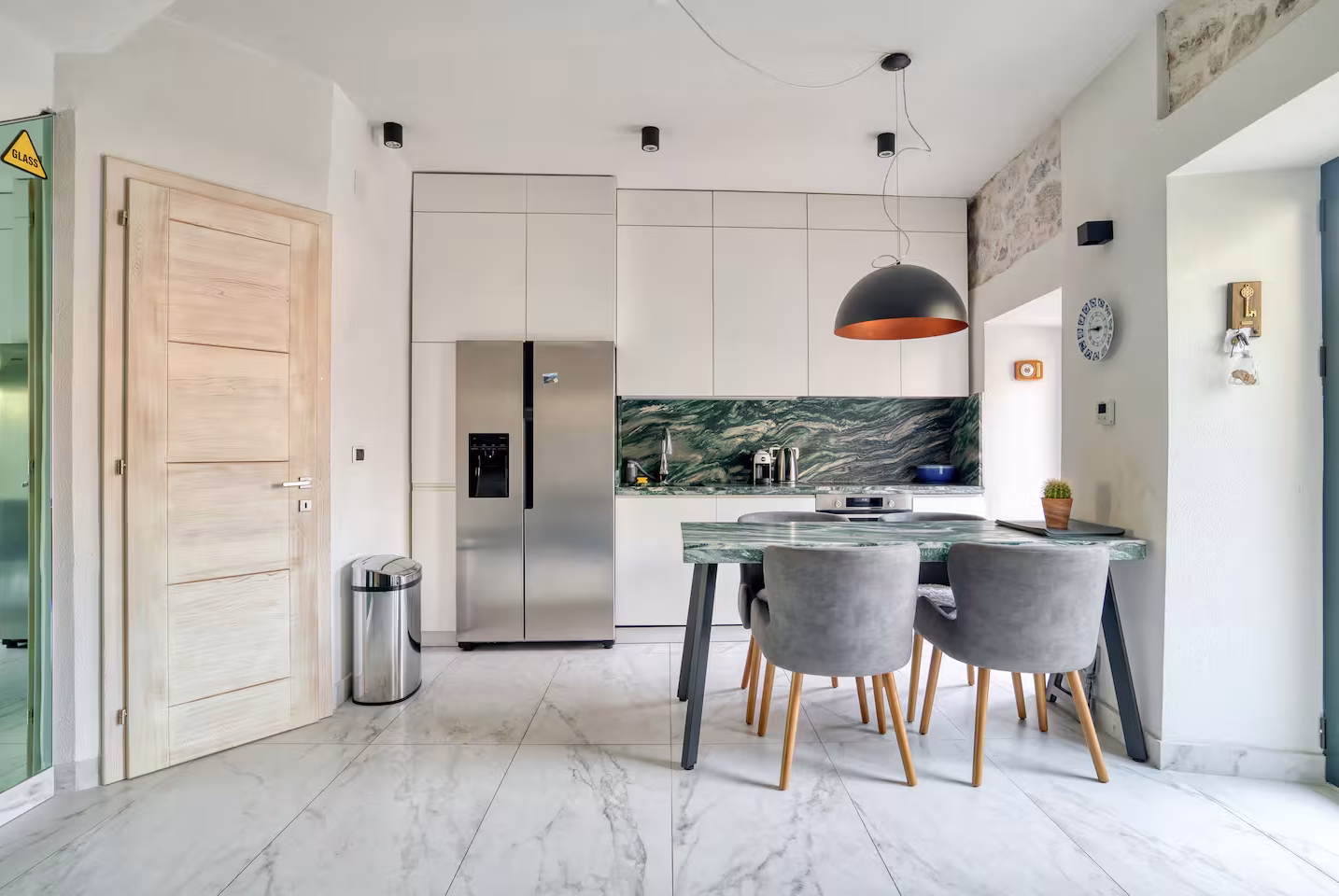 Camelot accommodation in Kotor – photo 26