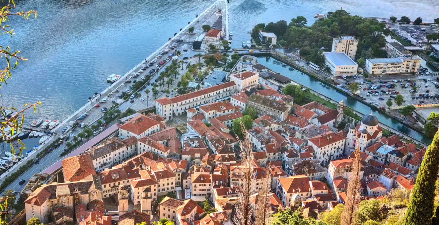 where you stay in kotor matters