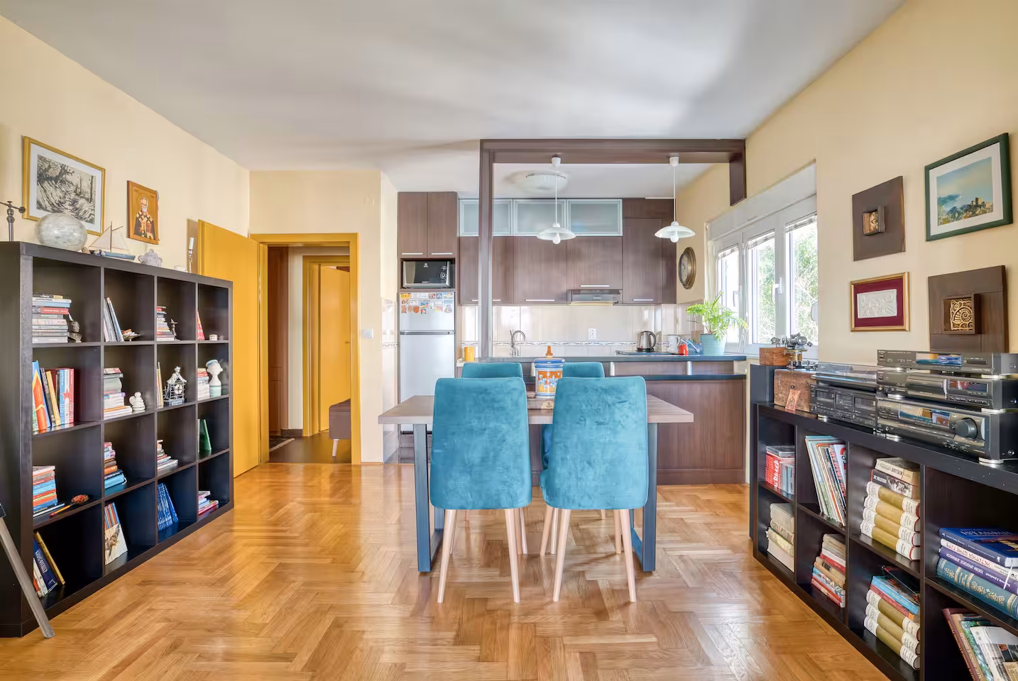 Traveler accommodation in Kotor – photo 43