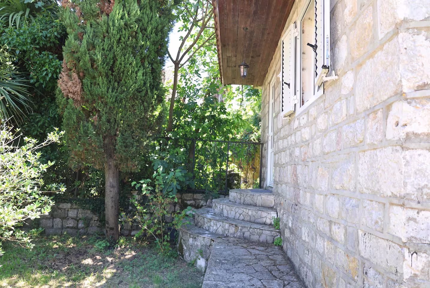 Stolivood accommodation in Stoliv, Bay of Kotor – photo 55